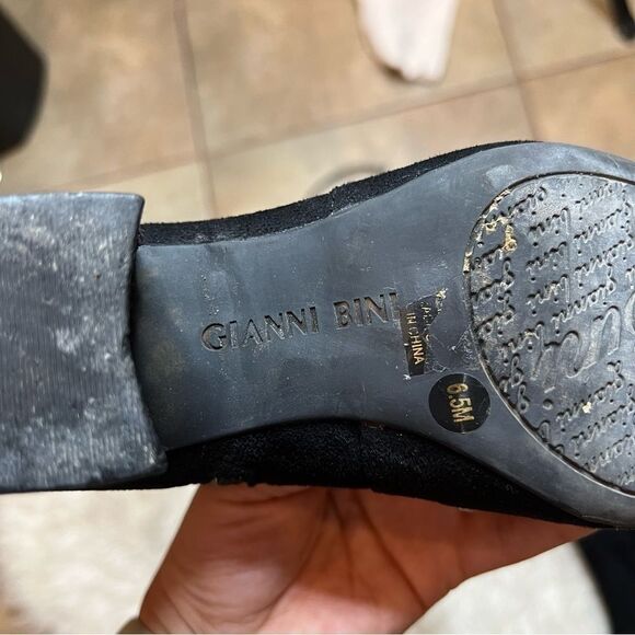 Gianni Bini Stretch Knee High Black fall & winter suede style Boots 6.5 - Picture 6 of 16